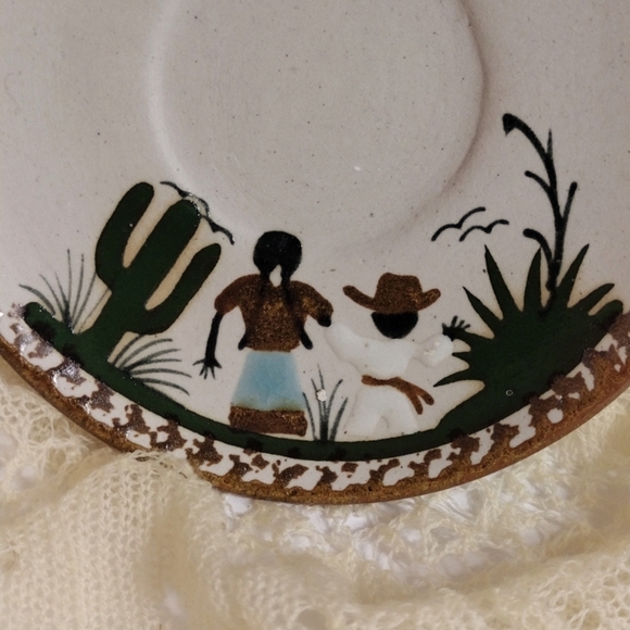 TEACUP and Saucer desert scene - Picture 7 of 8